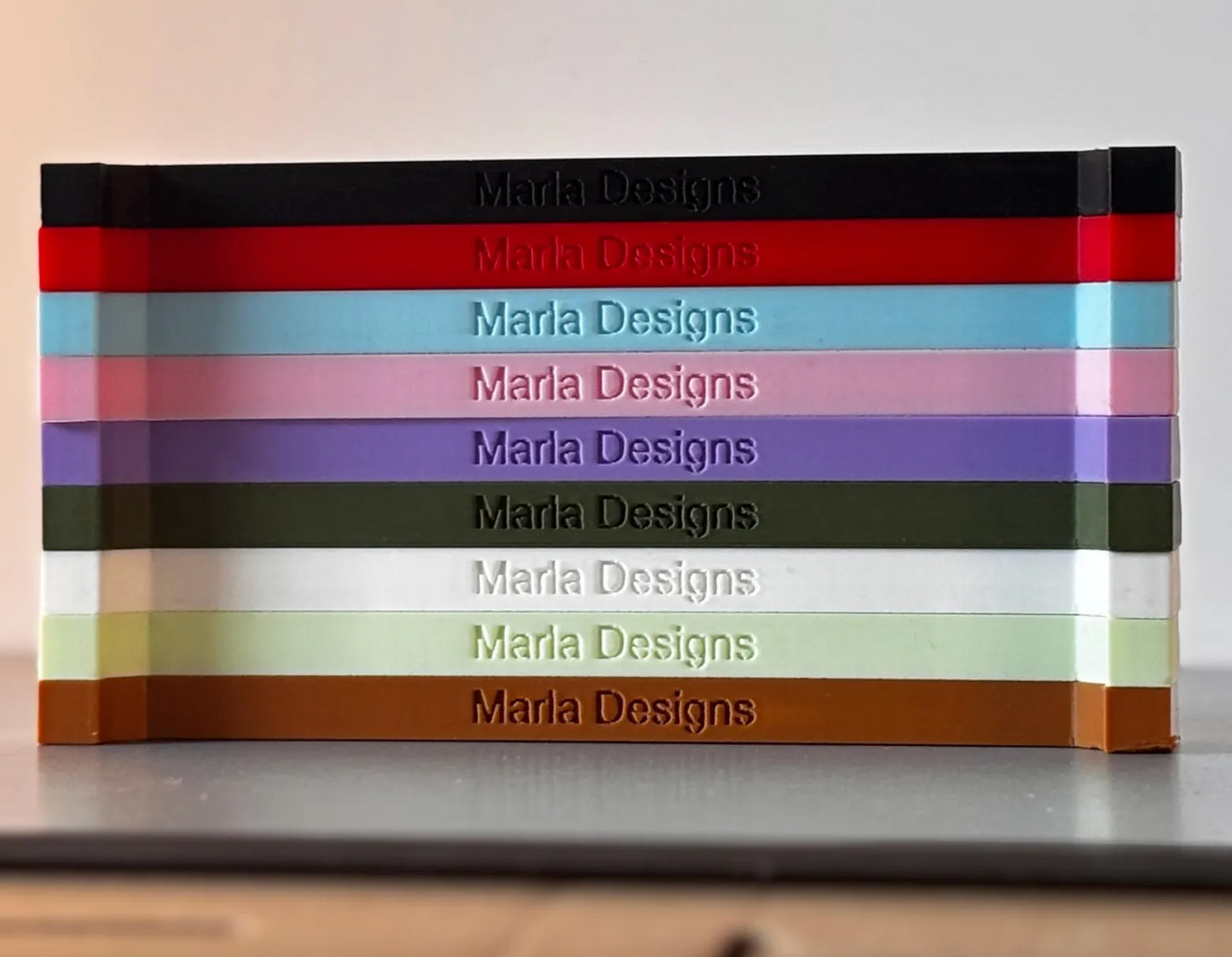 3D Printed Base For Wooden Desk Sign